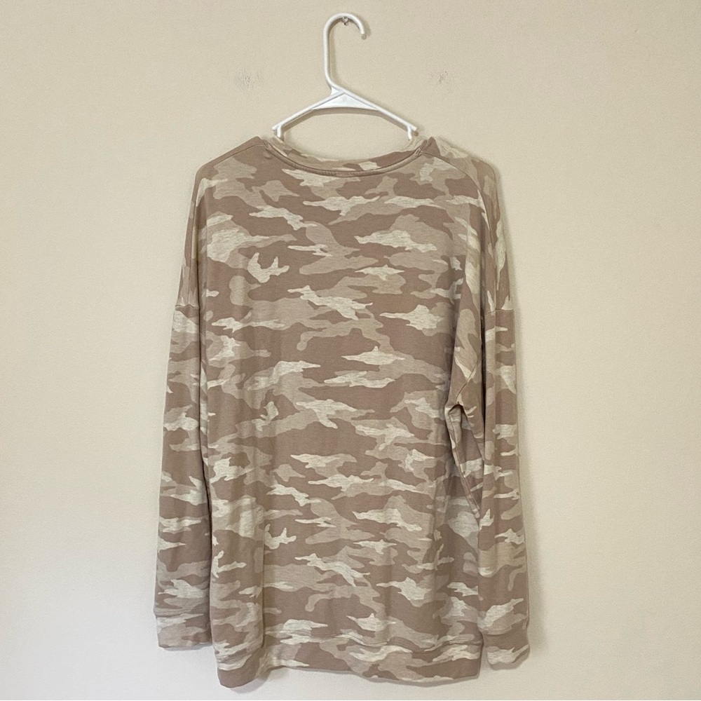 Athleta Balance Pullover Printed Sweatshirt Camo Lux Oatmeal Heather Size Large - Picture 3 of 6